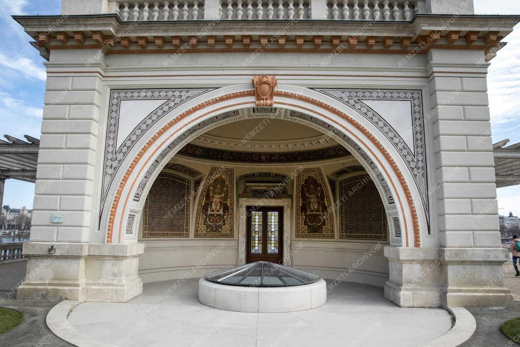 Városkép - Budapest - Várkert Bazár