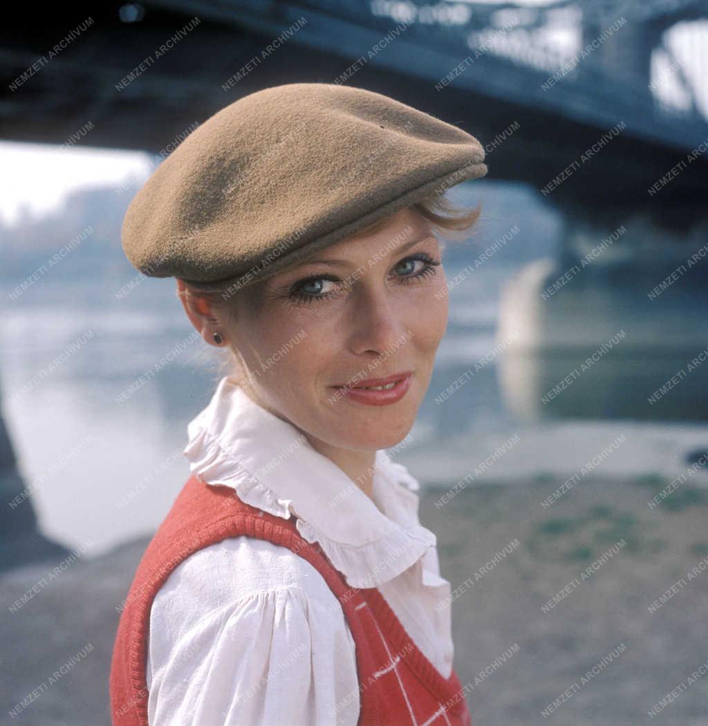 Színház - Művész portré - Káldi Nóra