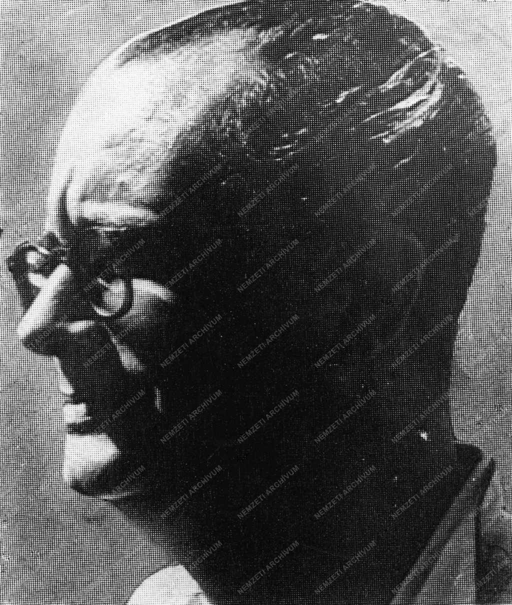 Személy - Bóka László