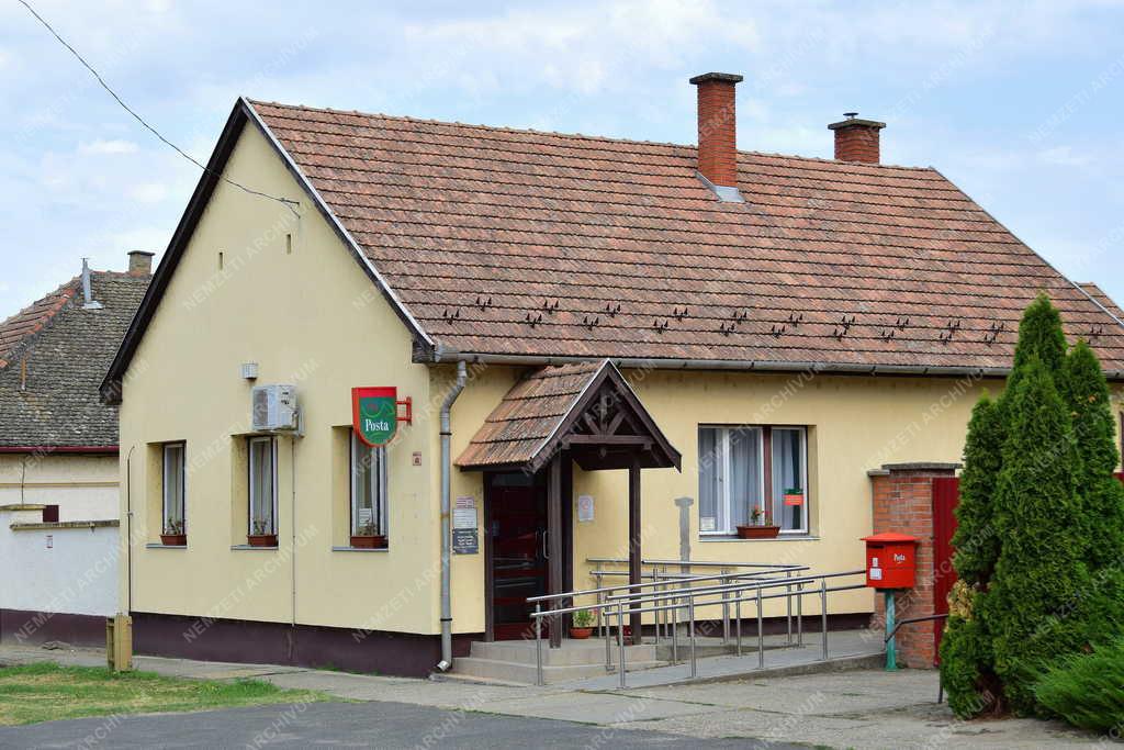 Szolgáltatás - Nemesnádudvar - Postahivatal