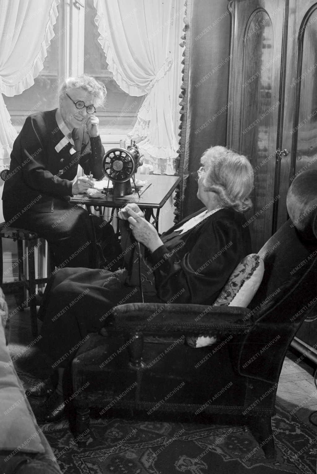 Színház - Jászai Mari színészotthon 