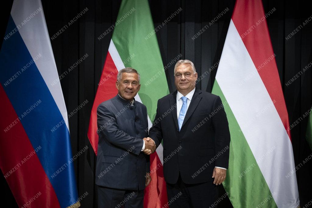 Tatárföld vezetőjével tárgyalt Orbán Viktor