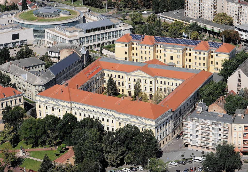 Műemlékfelújítás - Debrecen - Református Kollégium