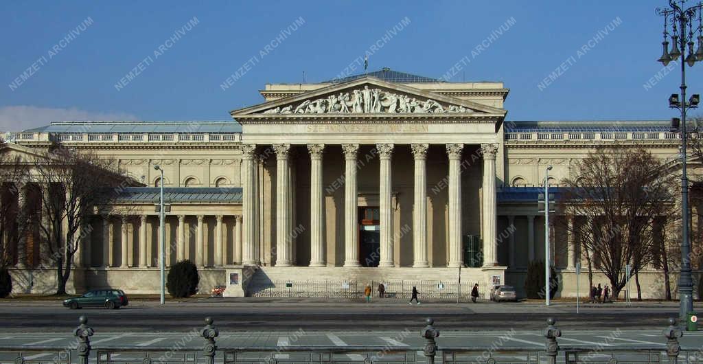 Városkép - Budapest - A Szépművészeti Múzeum  épülete