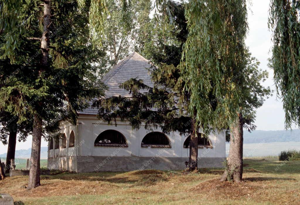 Műemlék - A Telekiek családi sírhelye
