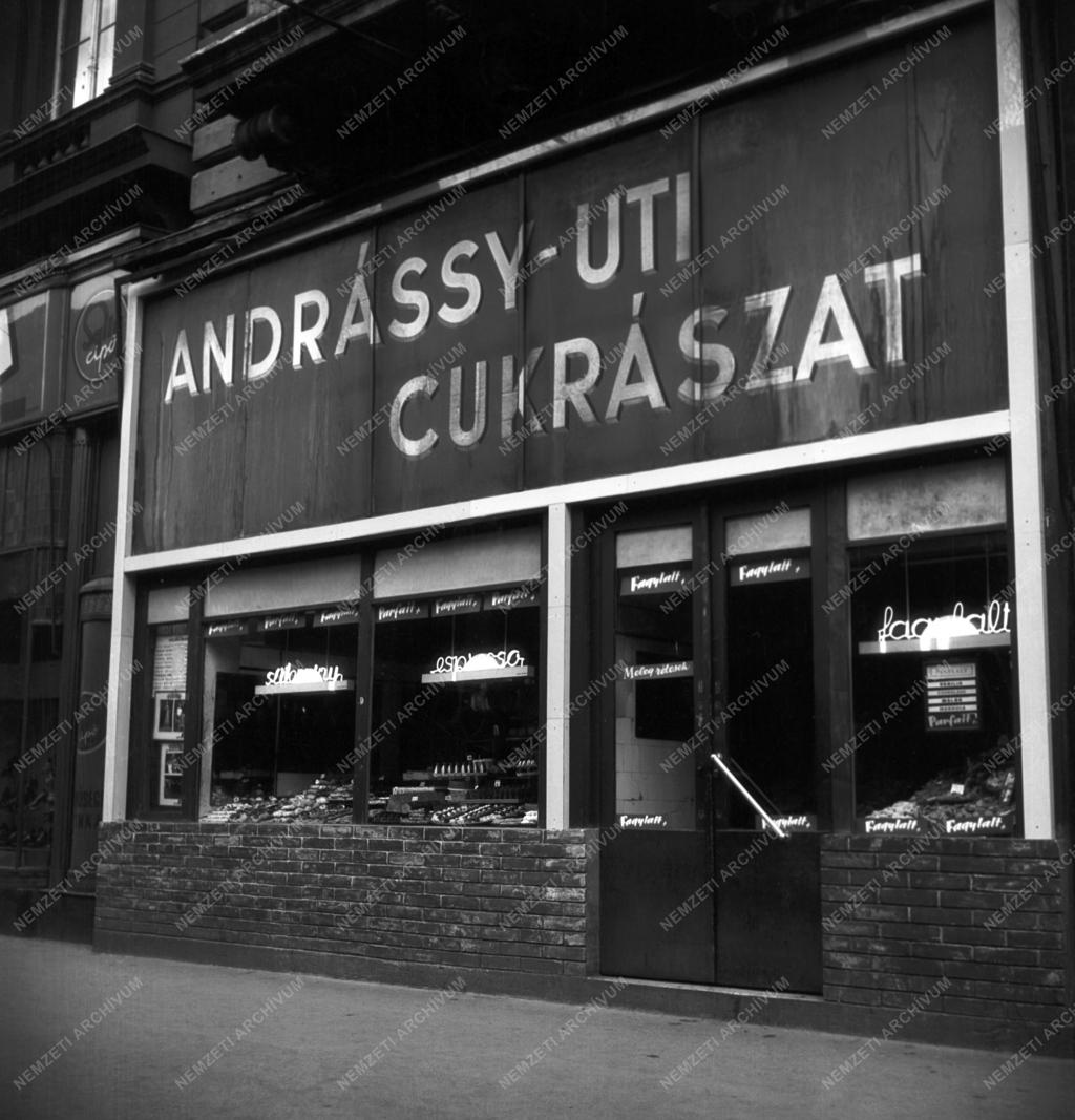 Vendéglátás - Andrássy úti cukrászat