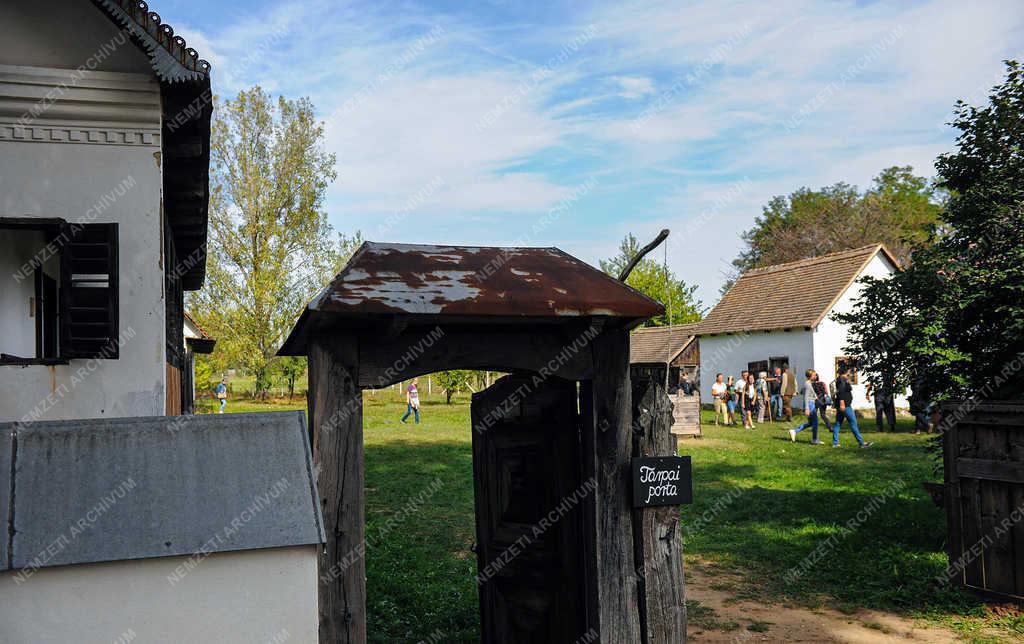 Népi építészet - Nyíregyháza - Sóstói Múzeumfalu