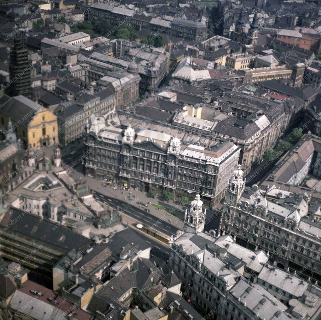 Városkép - Budapest - Felszabadulás tér