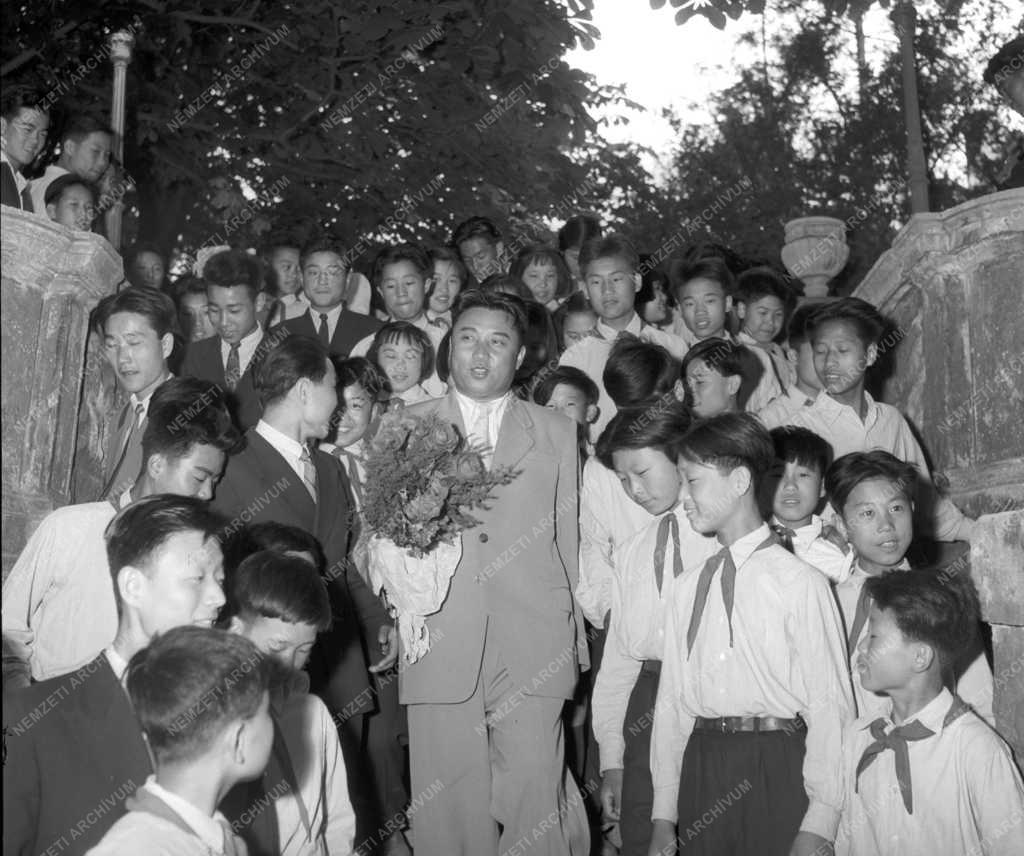 Külkapcsolat - Koreai kormányküldöttség Budapesten
