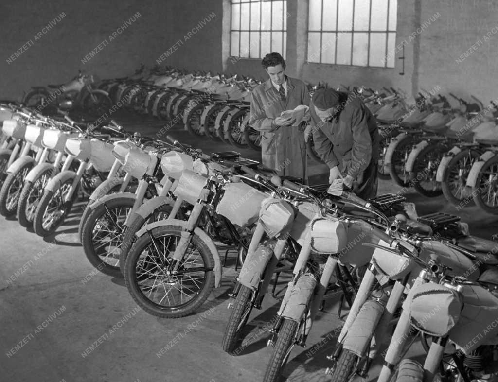 Ipar - Danuvia Szerszámgépgyár