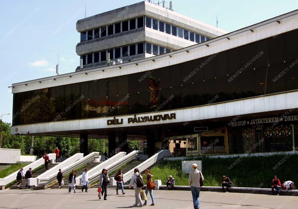 Vasúti közlekedés - A Déli pályaudvar 