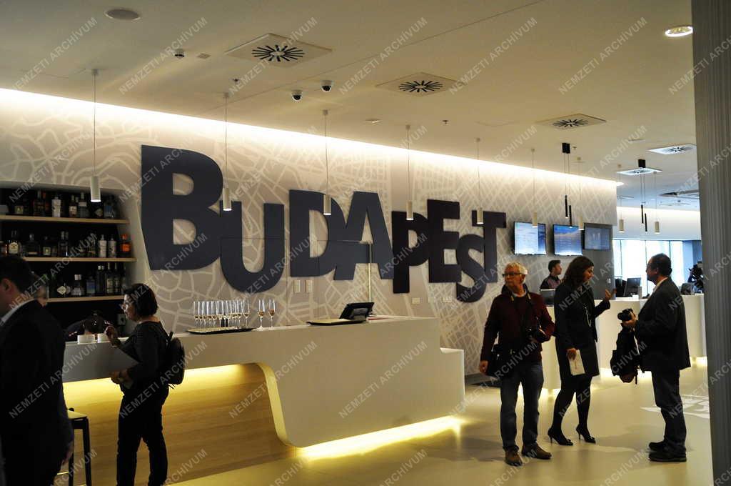 Idegenforgalom - Budapest - Új Ibis szálloda 