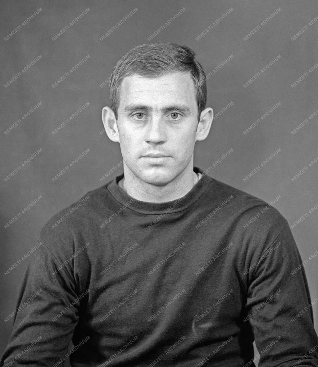 Sport - Labdarúgás - Az Újpesti Dózsa csapata