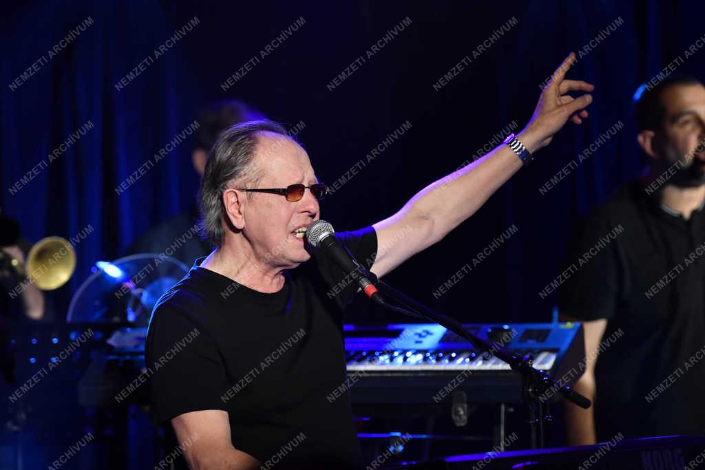 Televízió - M2 Petőfi TV - Akusztik koncert az A38 hajón