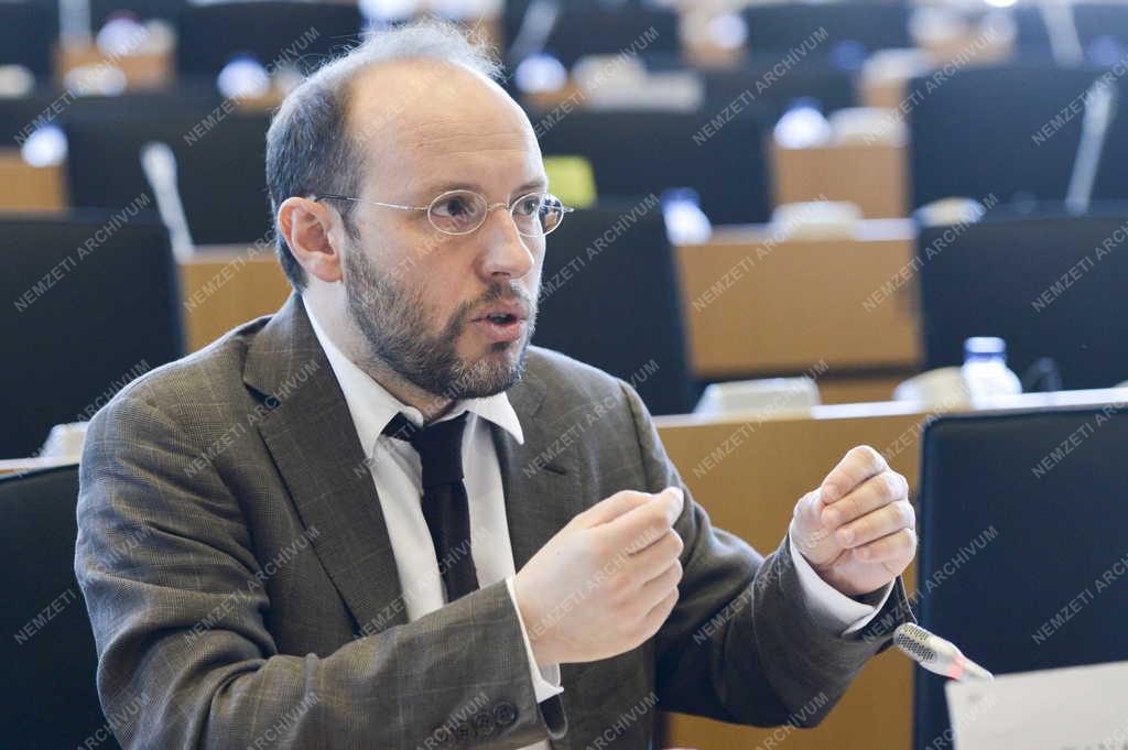 A Tavares-jelentés módosításairól tárgyalt az EP illetékes szakbizottsága