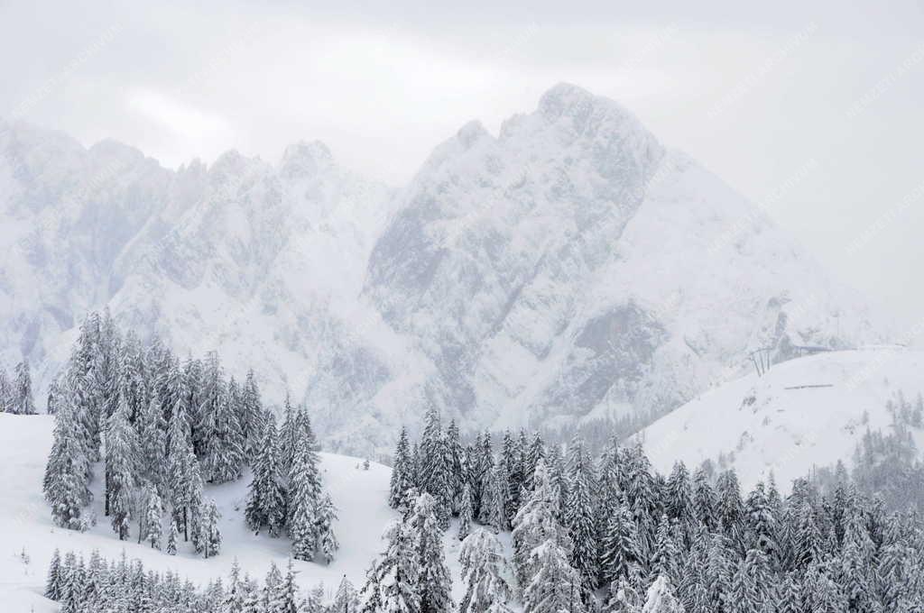 Tájkép - Russbach - Dachstein West hegylánc