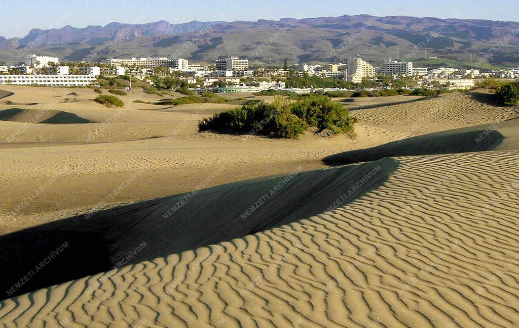Maspalomas - Homokdűnék az óceán partján