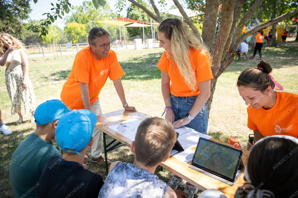 Minden eddiginél több gyermek Erzsébet-táborozhat az idén