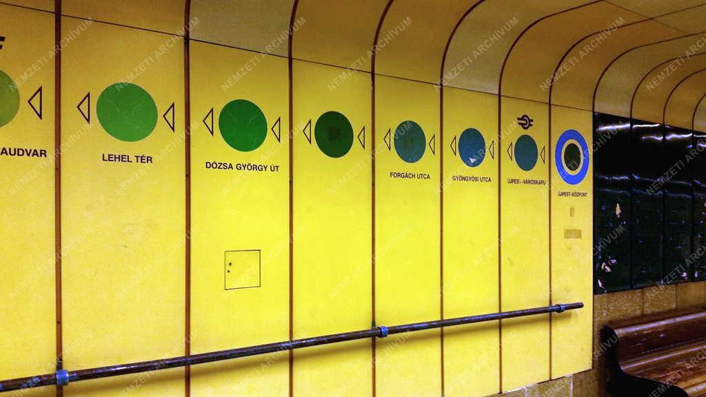 Közlekedés - Budapest - Az M3-as metró északi szakasza felújítás előtt