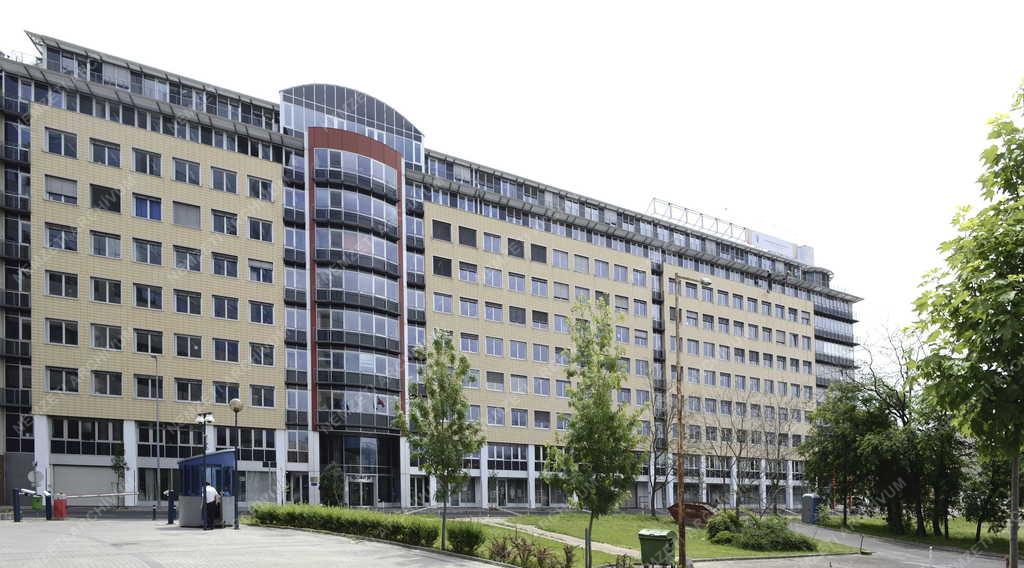 Épület - Budapest - A Globe 13 Irodaház