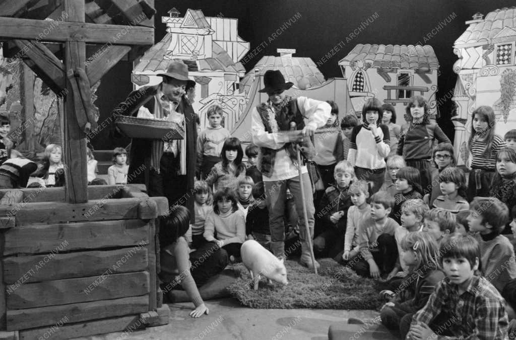 Kultúra - Film - A Csodarokolya című tv-film forgatása