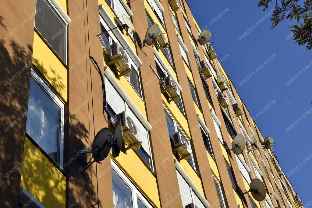 Ingatlan - Budapest - Panelház Kőbányán