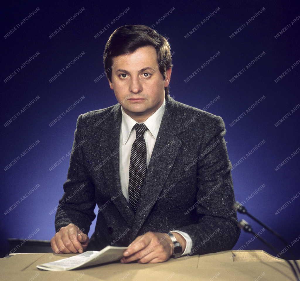 Média - Televízió - Kovács P. József, a Magyar Televízió bemondója