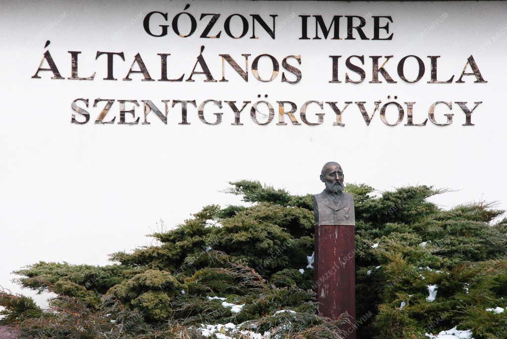Műalkotás - Szentgyörgyvölgy - Gózon Imre szobra