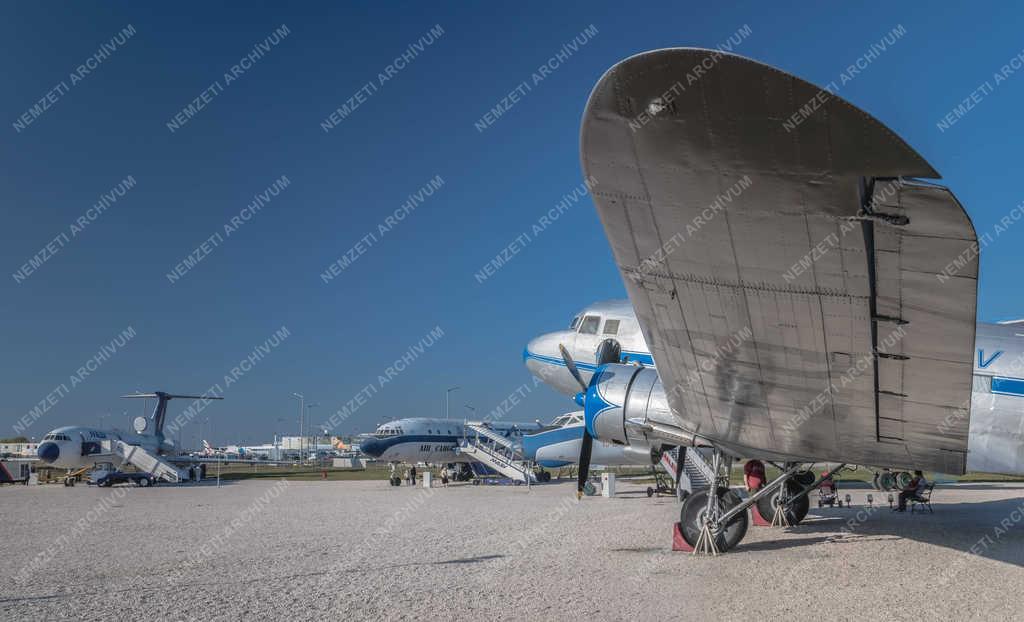 Légi közlekedés - Budapest - Aeropark