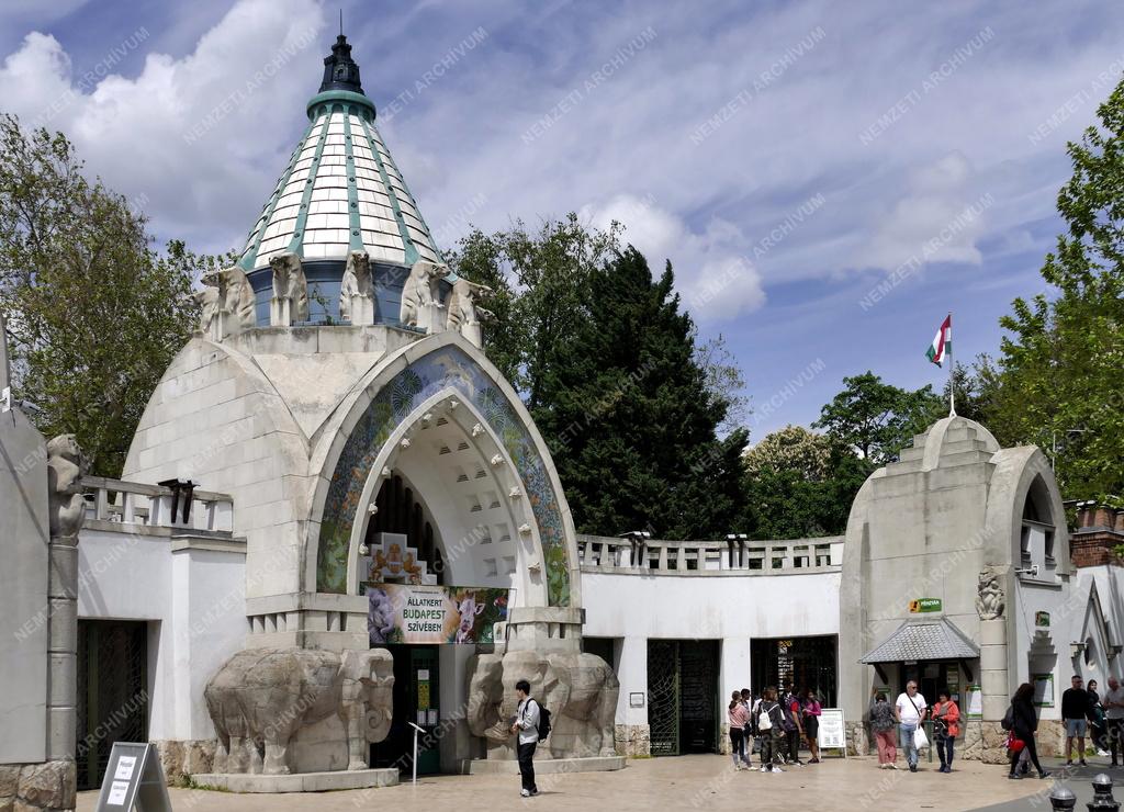 Városkép - Budapest - Fővárosi Állat- és Növénykert főbejárata