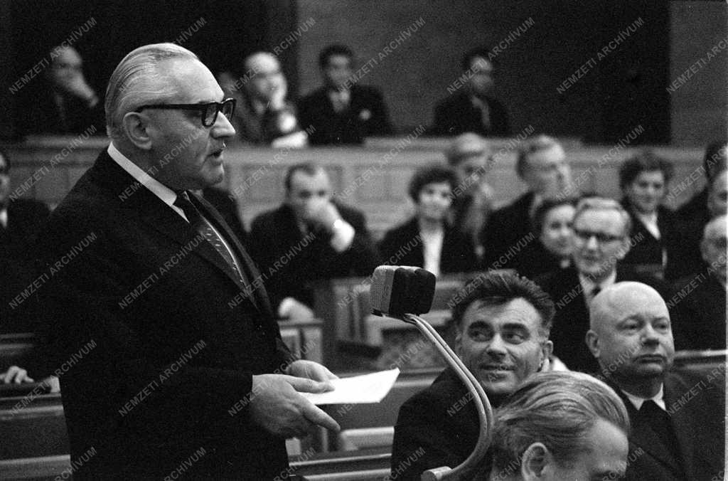 Országgyűlés - 1968