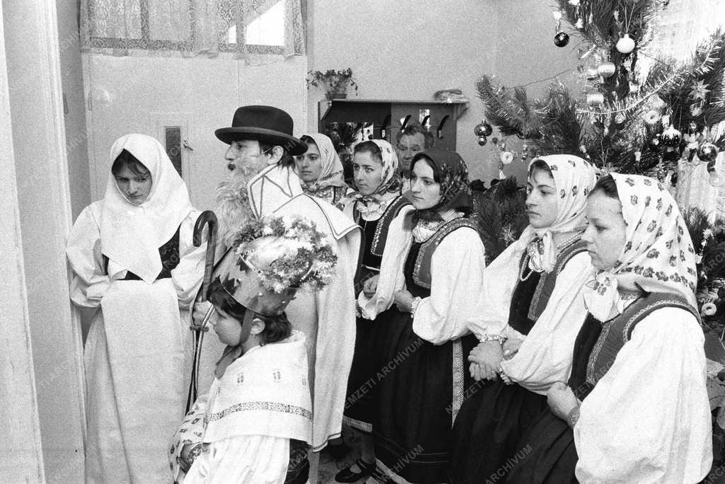 Népszokások - Betlehemesek  