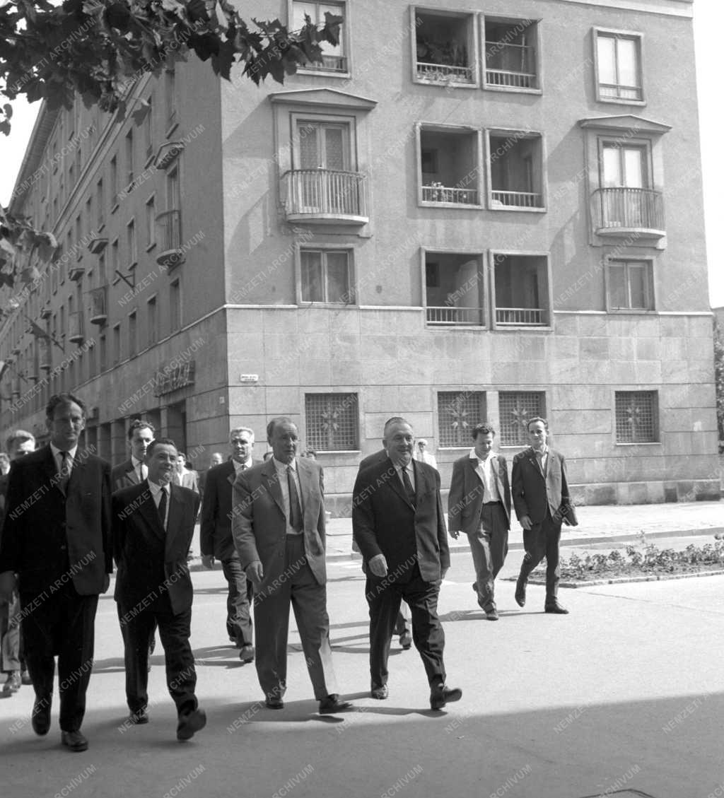 Ipar - Felavatták a Dunai Vasmű hideghengerművét