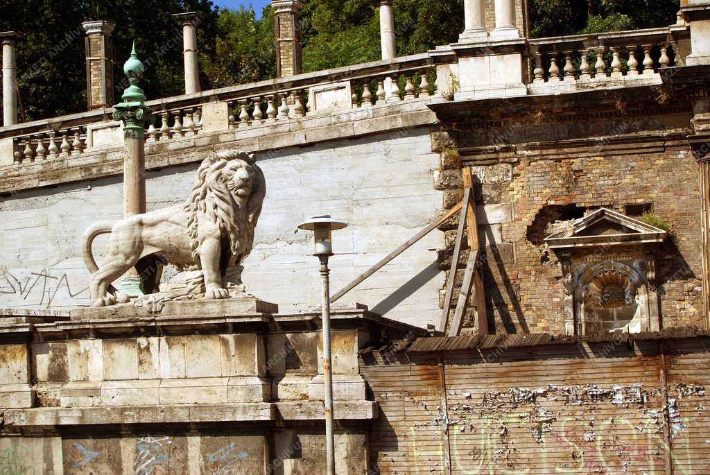 Budapest - A Várkert Bazár részlete