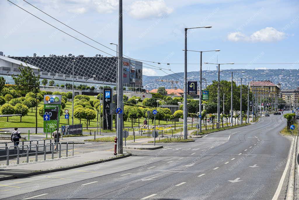 Városkép - Közlekedés - Budapest - Kerepesi út