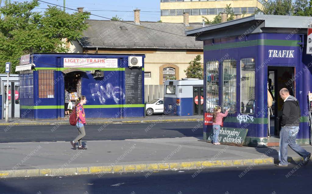 Városkép - Budapest - Trafik