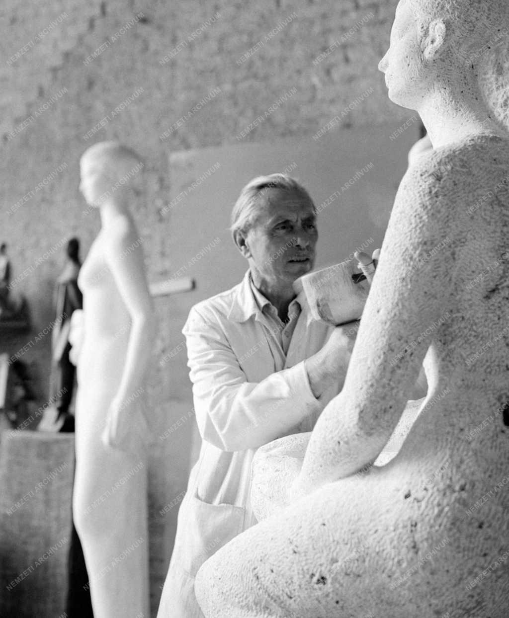 Kultúra - Dabóczi Mihály szobrászművész