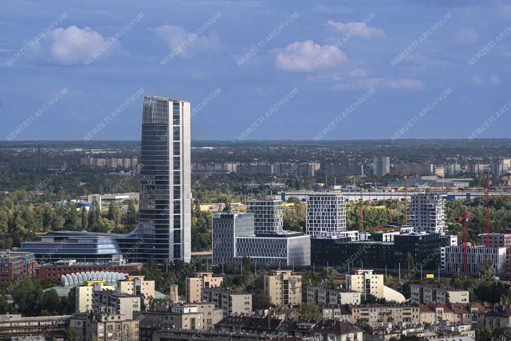 Városkép - Budapest - Látkép a Gellért-hegyről 