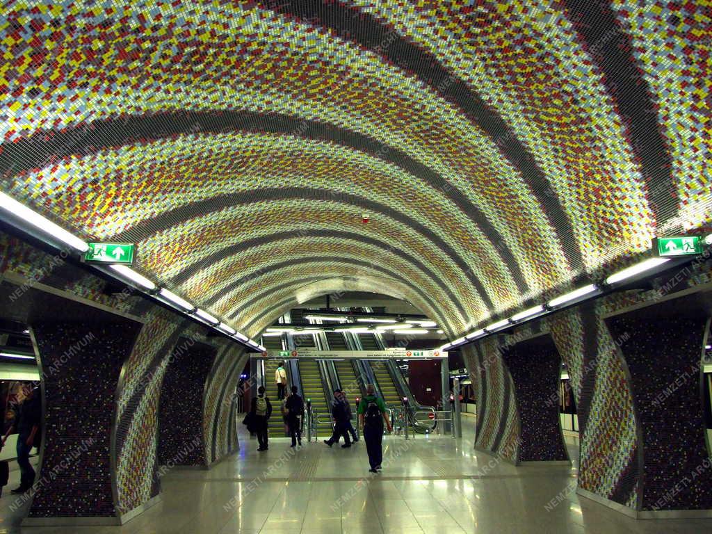 Közlekedés - Budapest - A Szent Gellért téri metróállomás