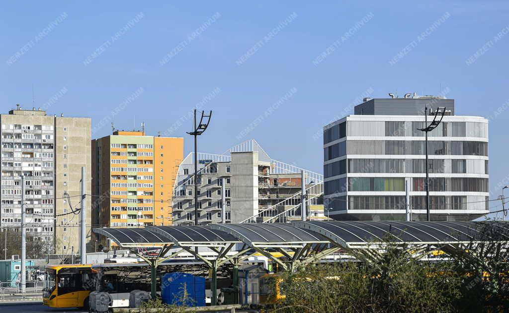 Közlekedés - Metró DBR Gyergyótölgyes utcai járműtelep