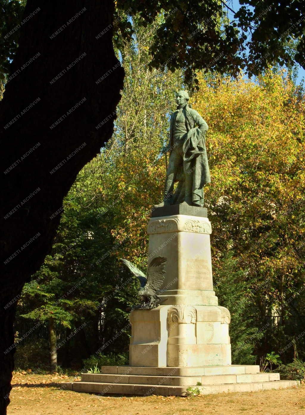 Budapest - Köztéri szobor - Városliget - Washington