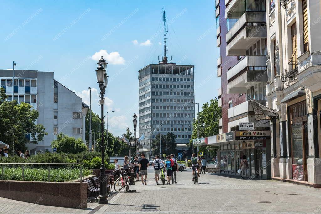 Városkép - Nyíregyháza - Szarvas Iodaház