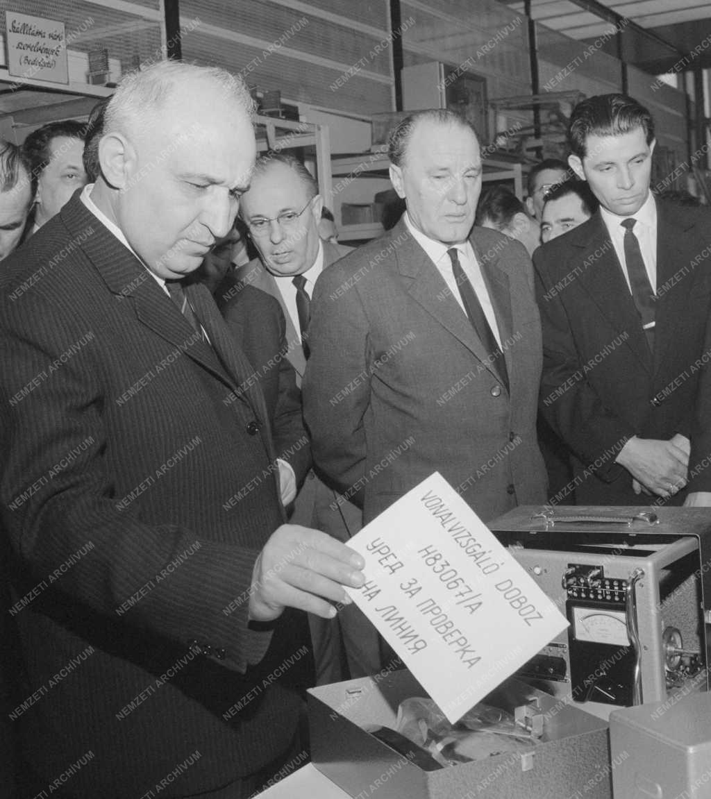 Külkapcsolat - Bolgár párt- és kormányküldöttség Magyarországon