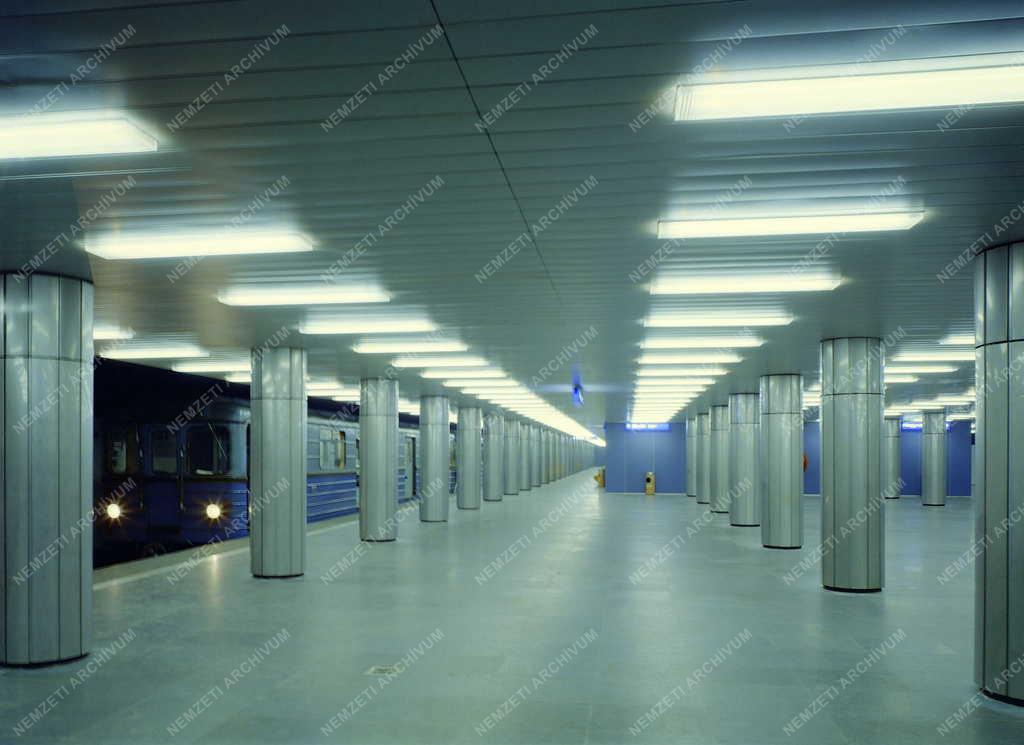 Közlekedés - Metró - A 3-as metró vonalán