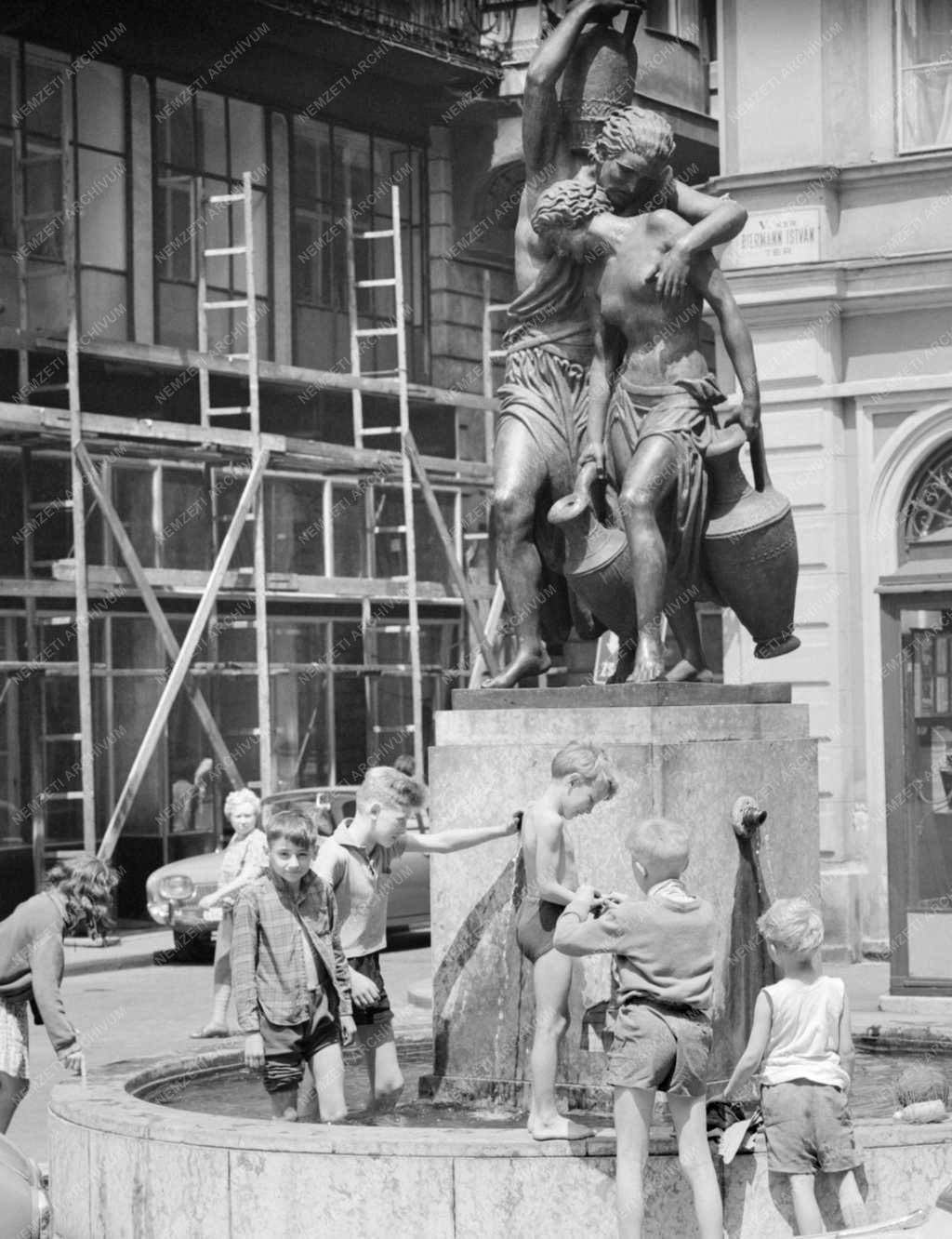 Városkép - Életkép - Budapest