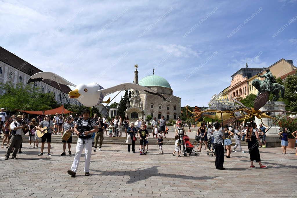 Kultúra - Múzeum Utca Plusz elnevezésű rendezvény Pécsett