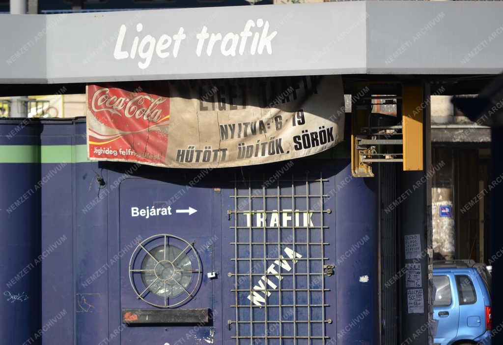Városkép - Budapest - Trafik