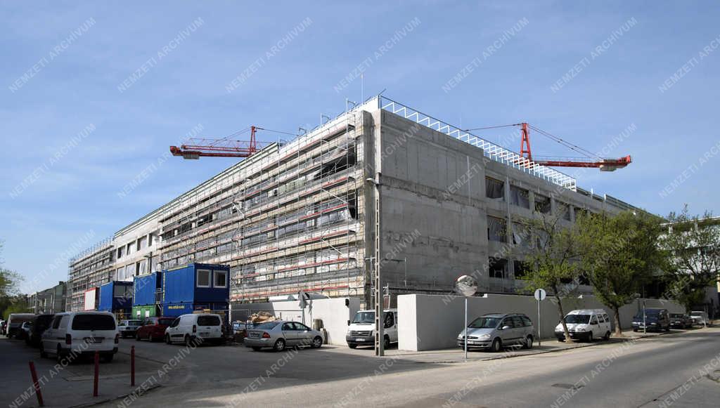 Kormányzat - Budapest - Új beruházás