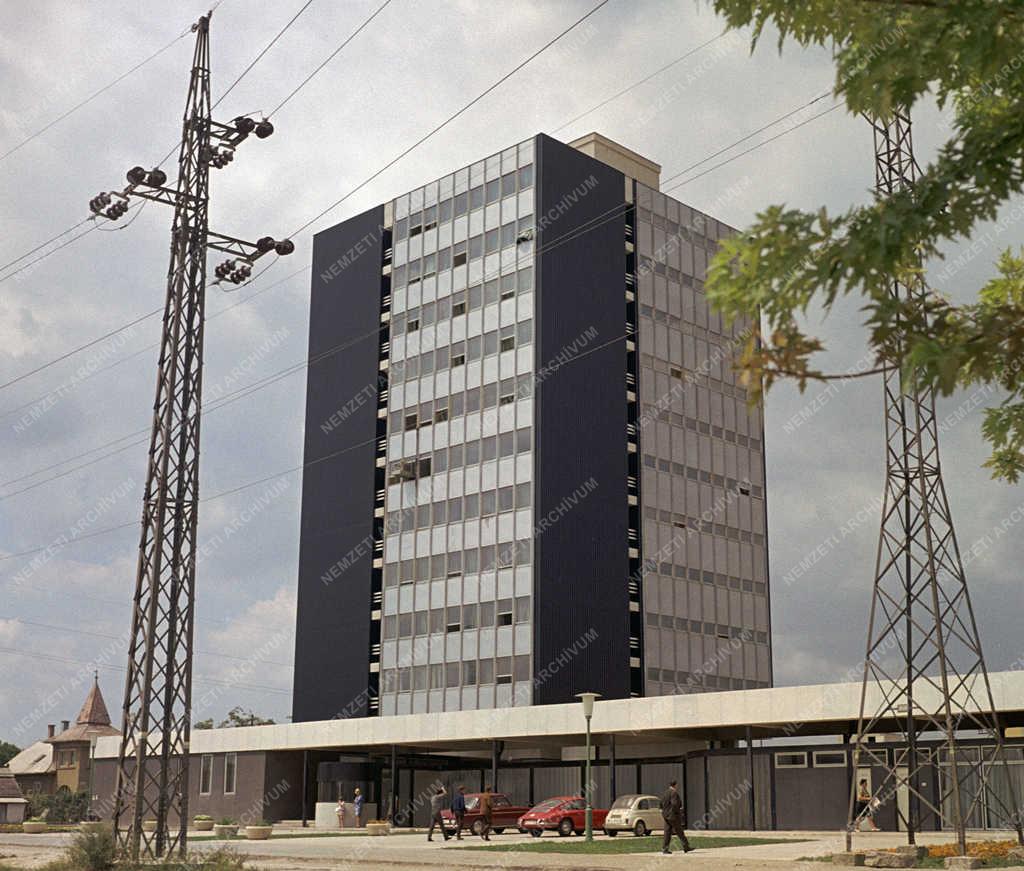 Városkép - Székesfehérvár - Könnyűfémmű munkásszálló