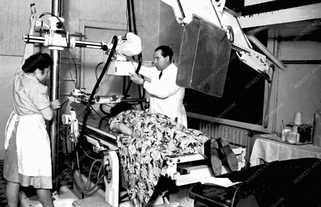 Egészségügy - A Haynal-klinika újjáépítése